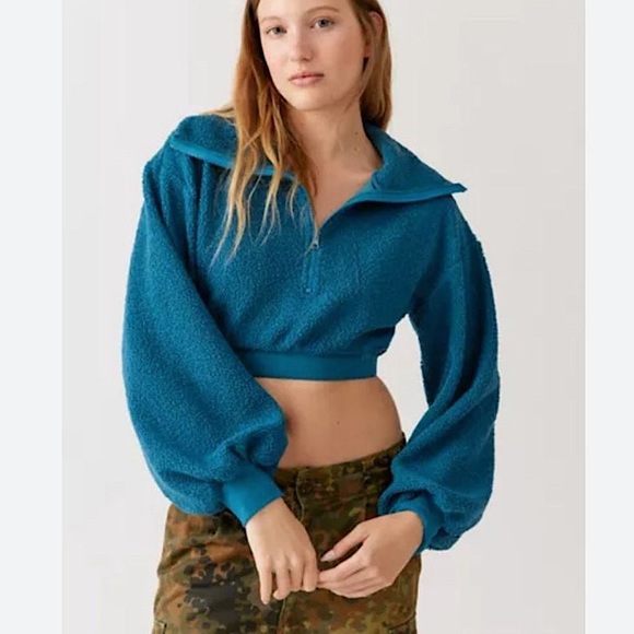 Urban Outfitters Tops - NWT UO Cropped Teddy Half Zip Pullover Top -  Teal/Turquoise